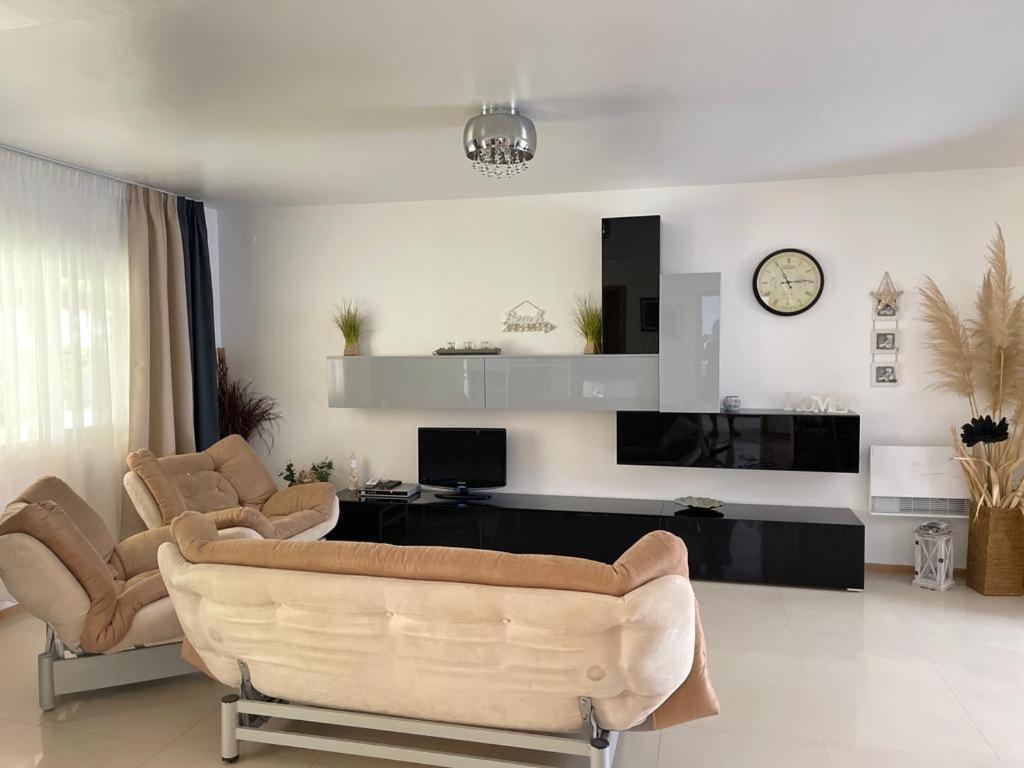 Casa Eric Villa Năvodari Екстериор снимка