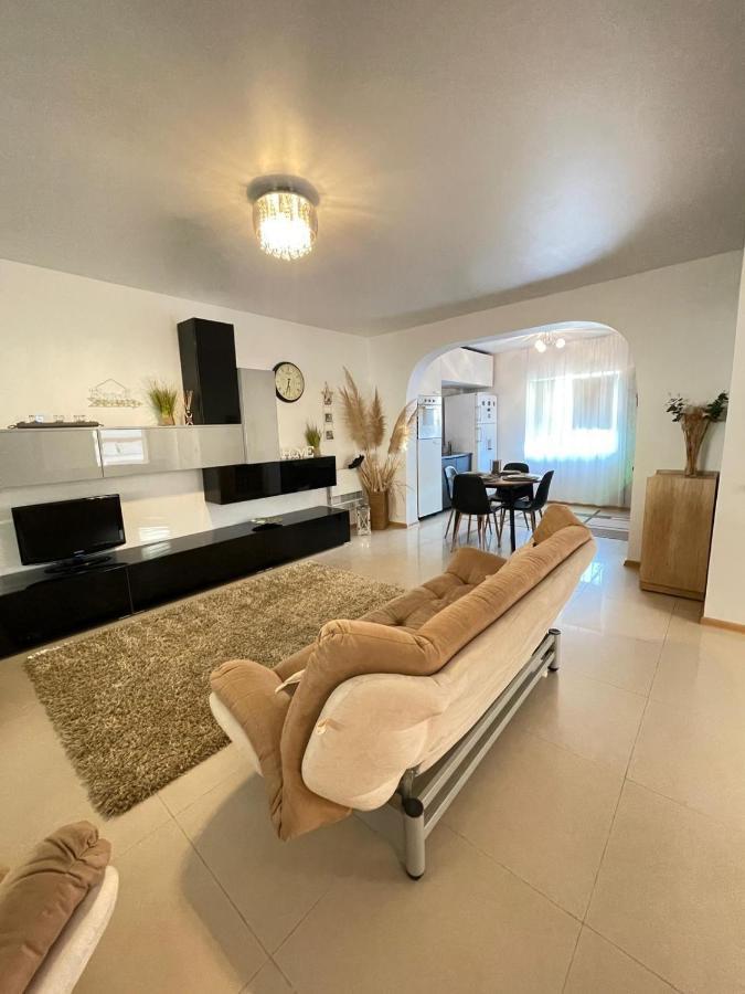 Casa Eric Villa Năvodari Екстериор снимка